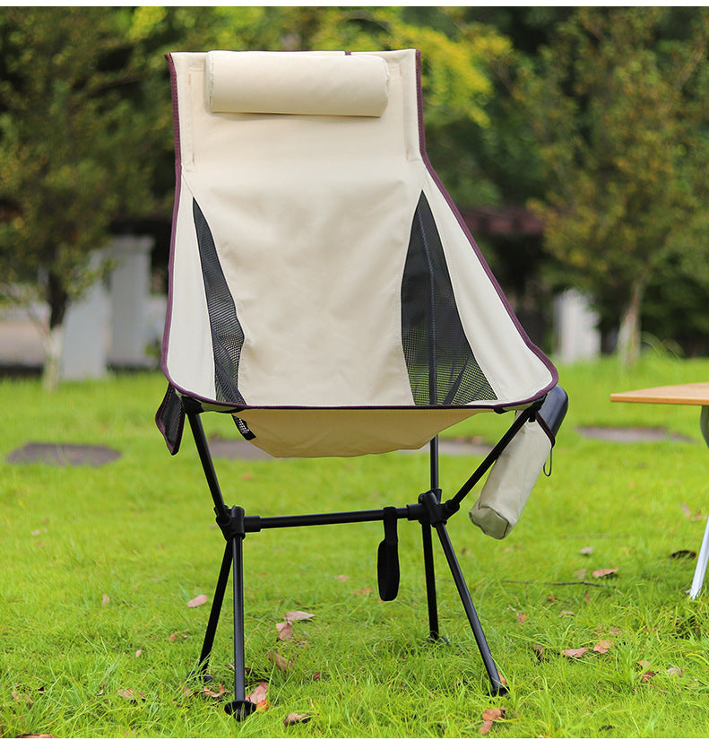 White Outdoor Moon Lounge Chair